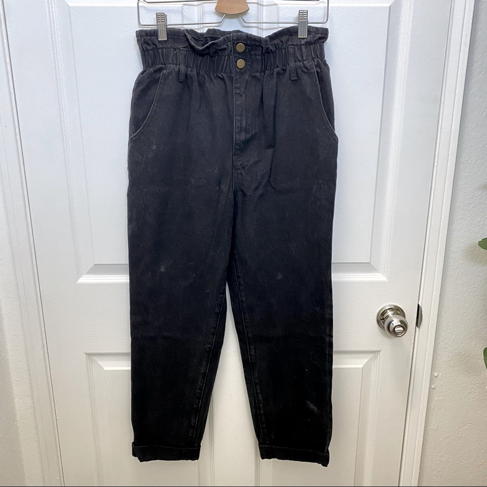NWOT Forever 21 Paperbag High Waist Black Jeans